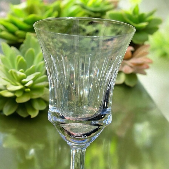 Vintage Phillips Cut Glass Co. Montreal, Canada. 6 Wine Goblets. 20 Piece Set. - Picture 10 of 10